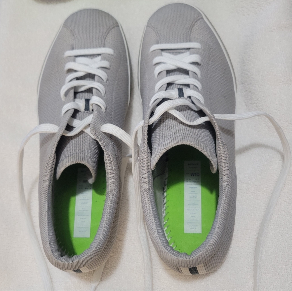 Rothy's Light Gray Women's Sneakers